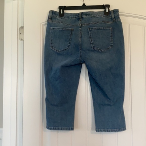 Talbot’s Simply Flattering Jeans Peddle Pusher 10p - Picture 3 of 6